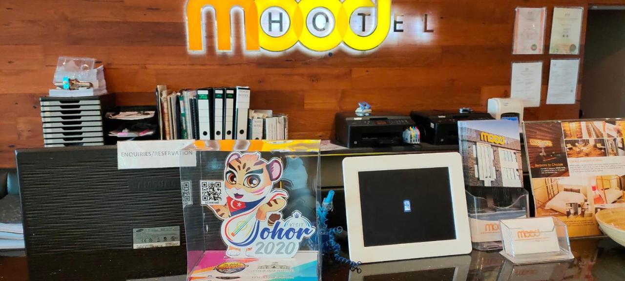 Mood Hotel Johor Bahru Bagian luar foto