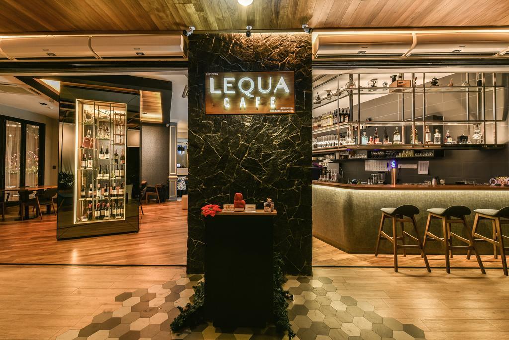 Mood Hotel Johor Bahru Bagian luar foto